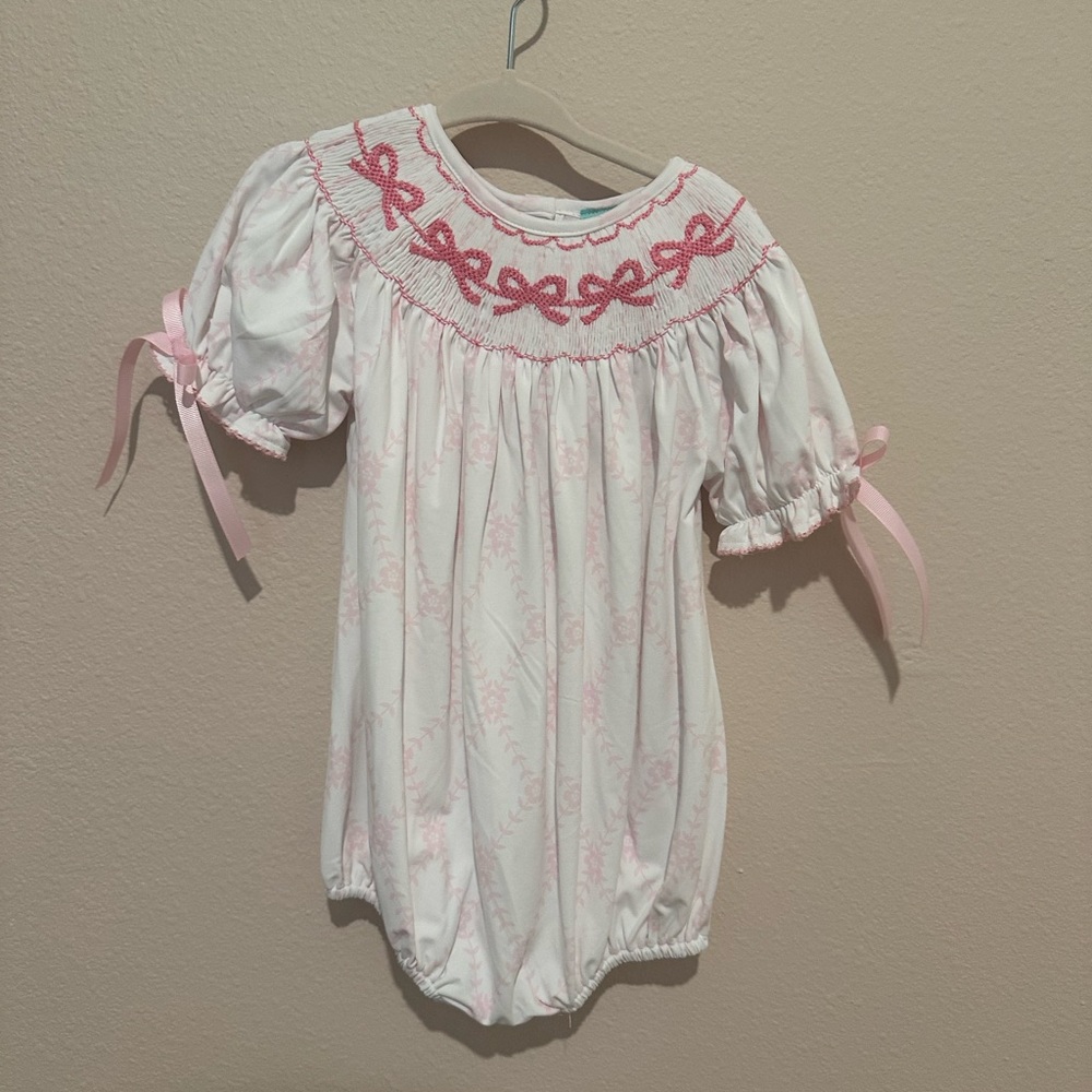 Smocked Bow Bubble